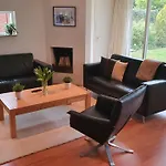 House 19 Relax Holiday home Warmond