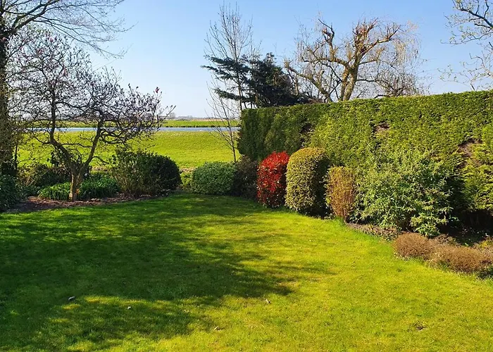 House 19 Relax Warmond