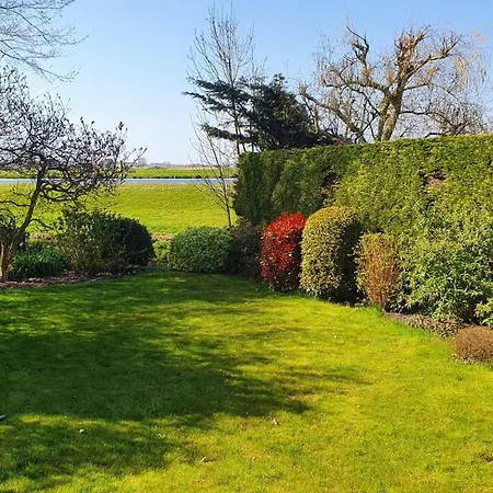 House 19 Relax Warmond